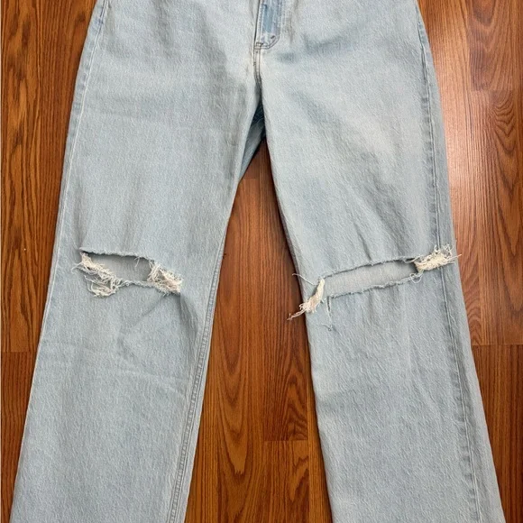 Abercrombie & Fitch 90s Curve Love Relaxed Straight Leg Jeans - Picture 5 of 7